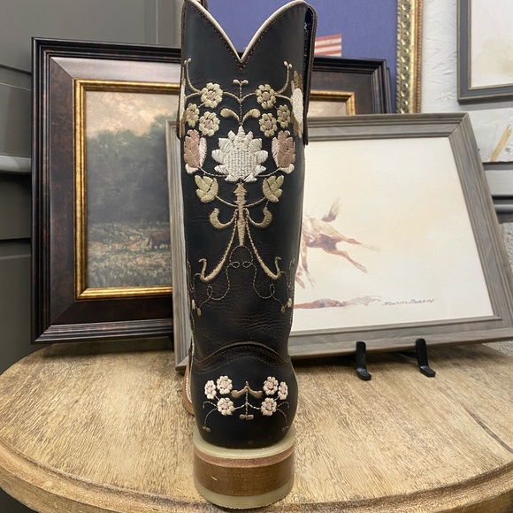 Brown Ferrini Floral Boot - Picture 4 of 5